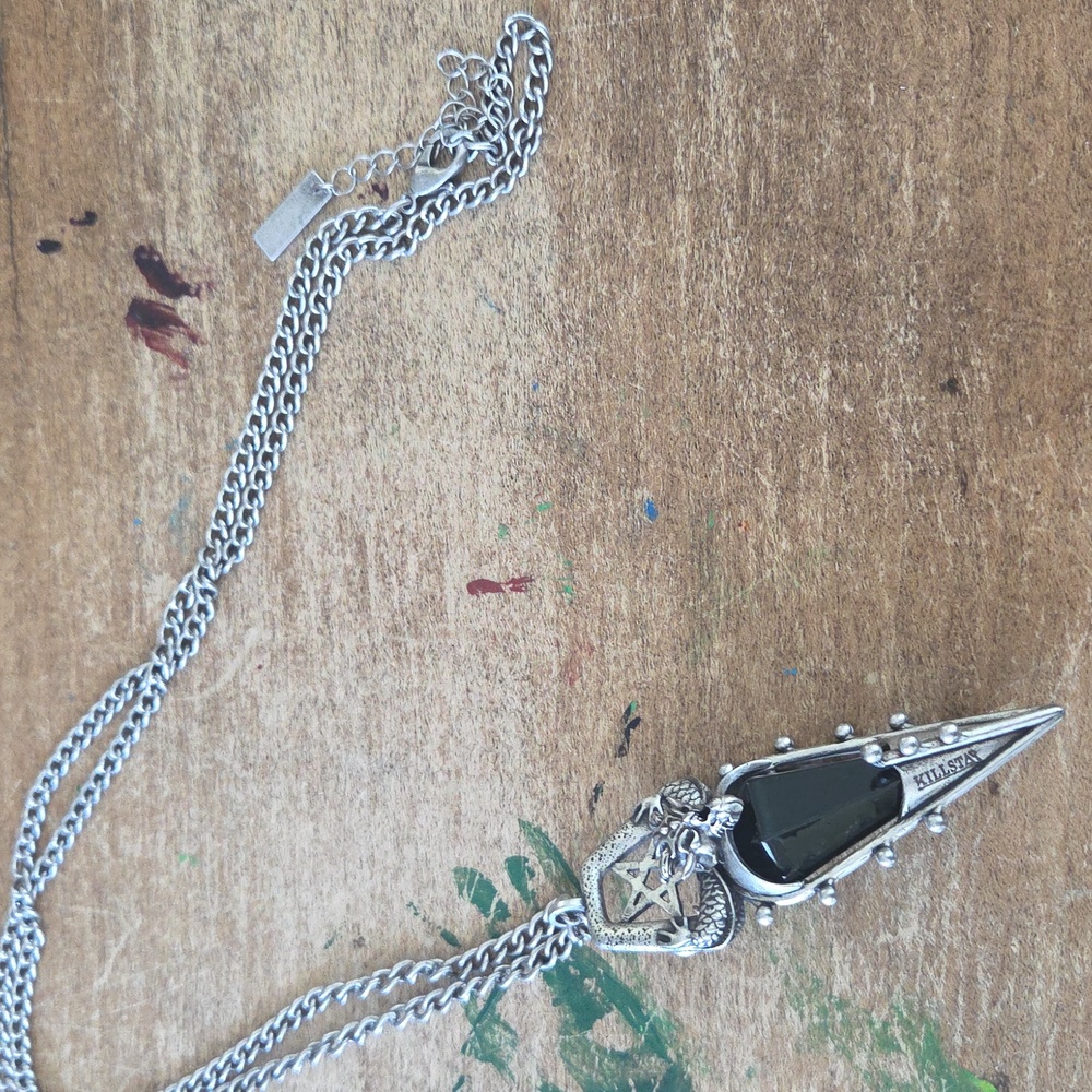 Killstar Drogonight Necklace - Picture 2 of 4